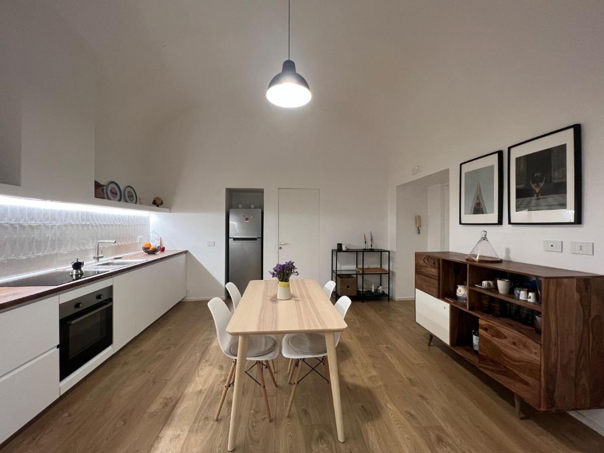 La Finestra Su Chiaia Apartament *